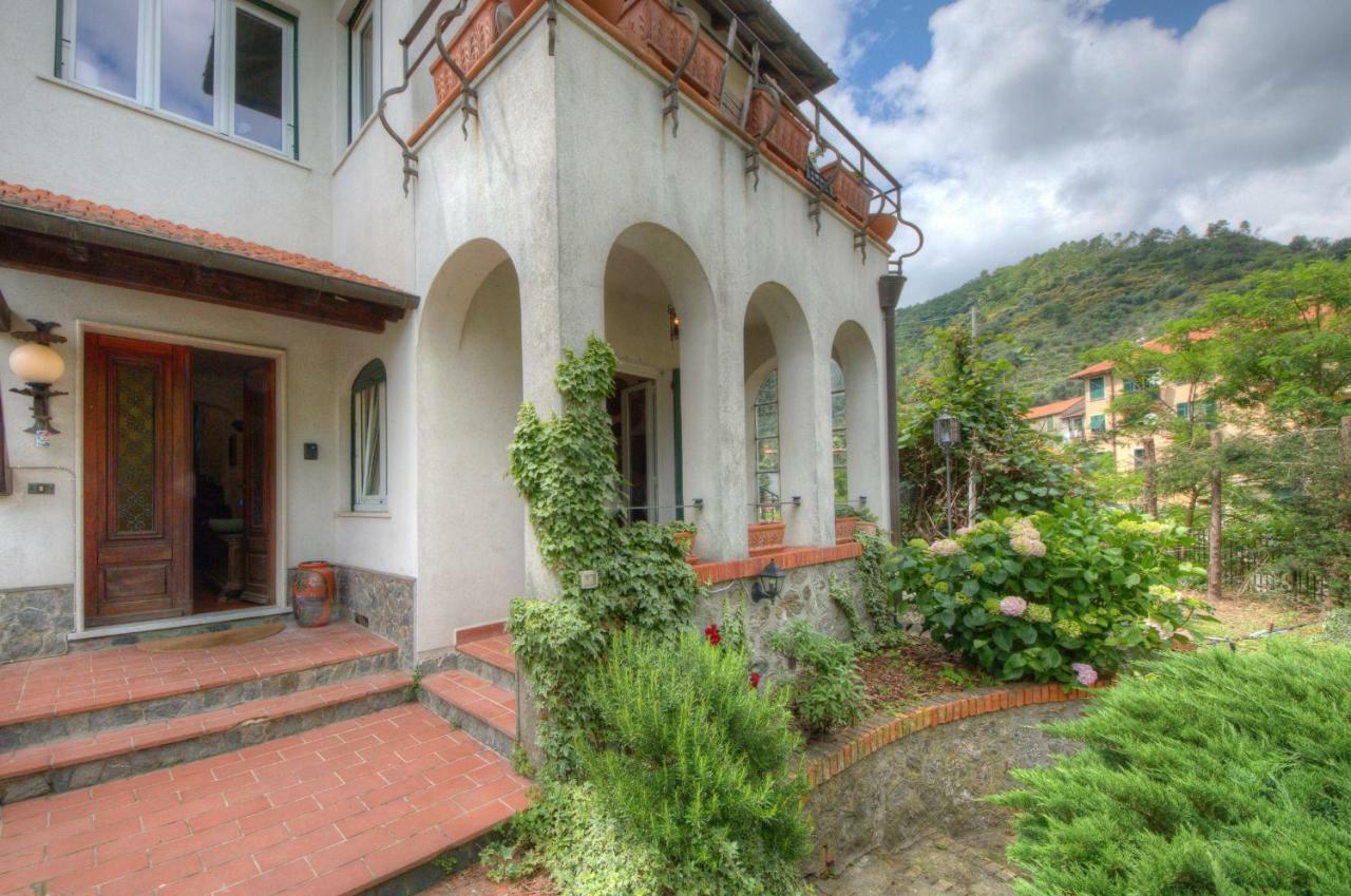 Appartamento In Villa A 5 Km Dal Mare Albisola Superiore Ngoại thất bức ảnh